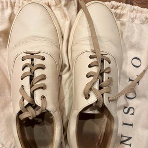 Women's Leather Sneaker: Everyday Sneaker